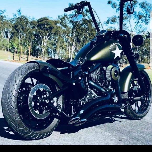 Meet your Posher, Chet - Picture 3 of 8